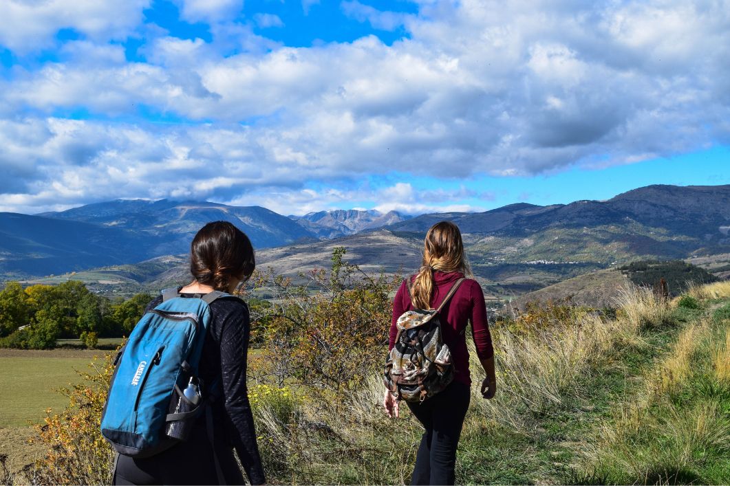 trekking
