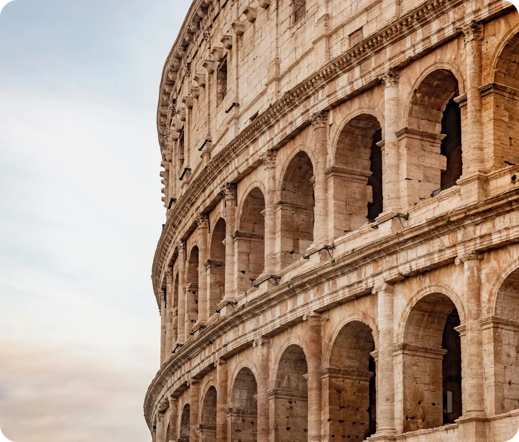 Foto del Colosseo di Roma, città in cui è presente uno dei centri di IEI - Istituto Estetico Italiano